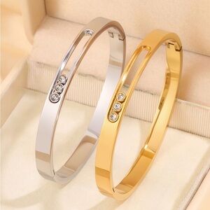Floating CZ Bangle Bracelet NWT